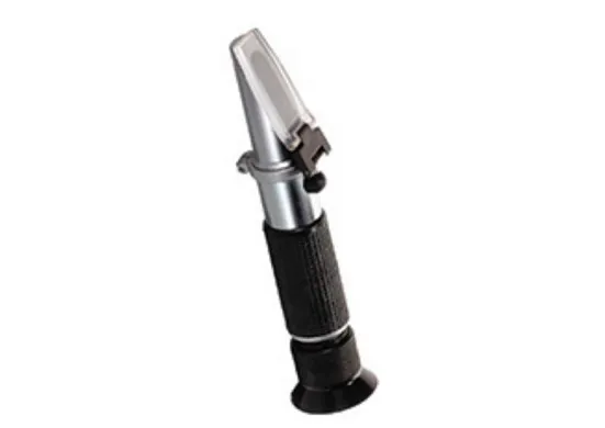 Refractometer
